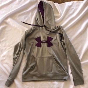 UA hoodie storm